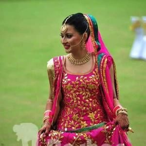 Meet your Posher, Sonia